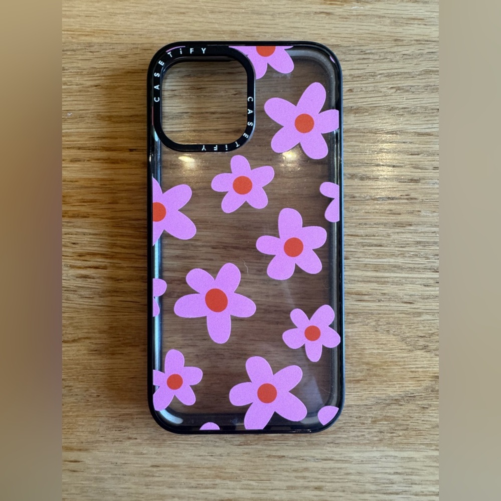 Casetify | iPhone 13 Pro Max Retro Flower Case